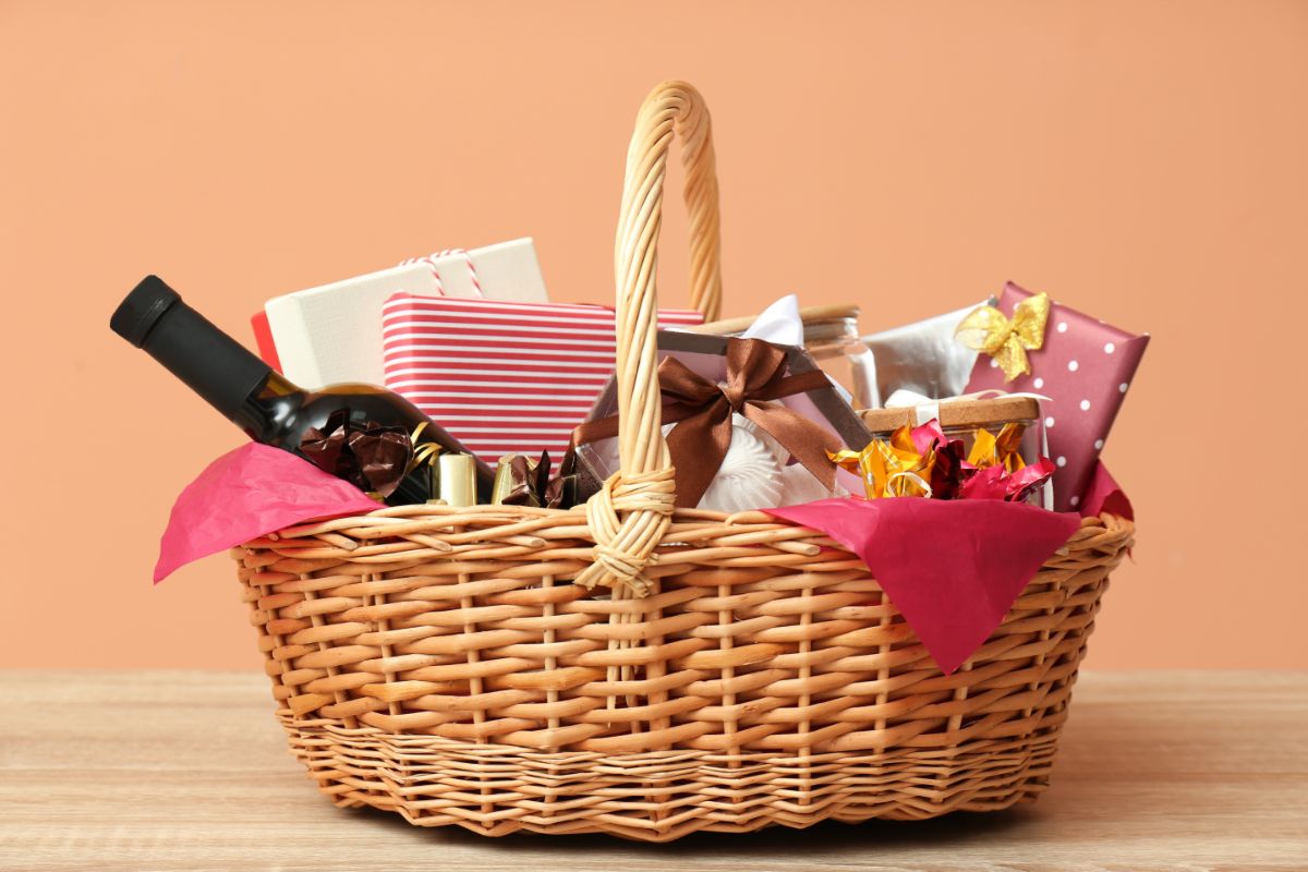 Gifts for Foodies Who Love Trying New Things (Unique and Thoughtful Ideas)